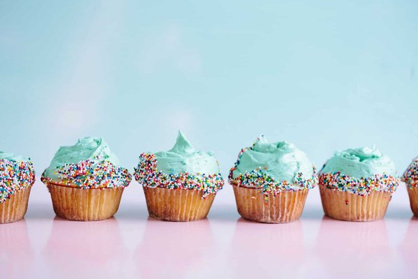 How to bake vegan cupcakes that taste amazing?