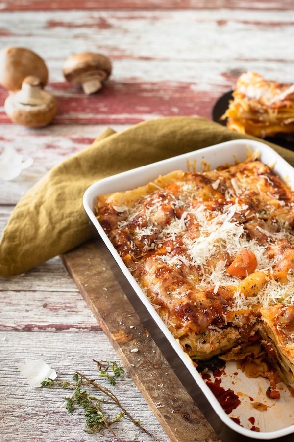 What's the secret to a flavorful vegetarian lasagna?